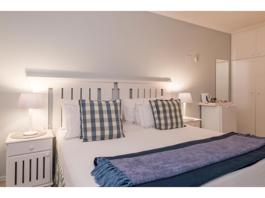 Bed & Breakfast Flamingo Rocks Durban