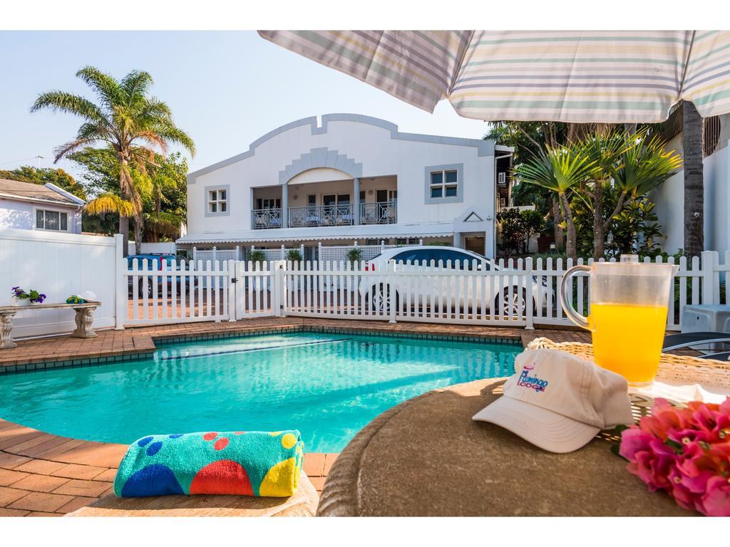 Bed & Breakfast Flamingo Rocks 4*